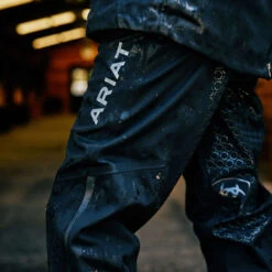 2022 Ariat Womens Venture H20 Shell Full Seat Trousers 10041345 - Black -Equestrian Clothing Sales 4740 202220Ariat20Womens20Venture20H2020Shell20Full20Seat20Pant201004134520 20Black20Lifestyle203.700x700