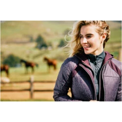 2022 Ariat Womens Lumina Insulated Jacket 10041384 - Ebony -Equestrian Clothing Sales 4757 F22 WMS ENGL Marin EnglishTraining LaCunha Shot 60 11660 RTL.700x700