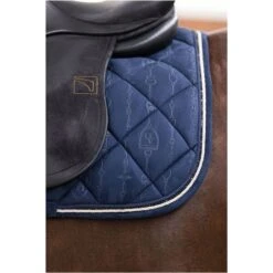 2022 HV Polo Lauren General Purpose Saddle Pad 801493450 - Navy Colour Navy -Equestrian Clothing Sales 5357 fb26c2836ff18e46288917b16b73ec7d40570e74 0802493450 5001 mdetail.700x700