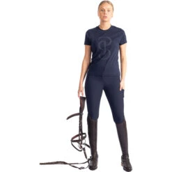 2022 PS Of Sweden Signe Cottton Tee 2231-038 - Navy -Equestrian Clothing Sales 5634 202220PS20Of20Sweden20Signe20Cottton20Tee202231 03820 20Navy20Model201.700x700