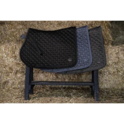 2022 Eskadron Glitter Mesh Saddle Cloth 218673502 - Dove Blue -Equestrian Clothing Sales 5685 esk 0222 kam 218673 502 xxx.700x700