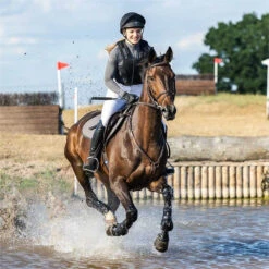 2023 Airowear Womens Outlyne II Body Protector OLIIL - Black -Equestrian Clothing Sales 5746 202320Airowear20Womans20Outline20II20Body20Protector20OLIIL20 20Black20lifestyle20horse.700x700