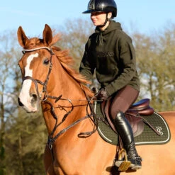 2023 PS Of Sweden Elite Jump Saddle Pad 1110-056 - Dark Green -Equestrian Clothing Sales 6080 202320PS20of20Sweden20Elite20Jump20Saddle20Pad201110 05620 20Dark20Green20Lifestyle202.700x700