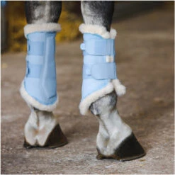 2023 Eskadron Cotton Compact Saddle Pad & Softslate Evo-Wool Brushing Boots Bundle 222087555087 - Light Blue Colour Light Blue -Equestrian Clothing Sales 6329 6098 202320Eskadron20Softslate20Evo Wool20Brushing20Boots2055508720 20Light20Blue.2000x2000.700x700