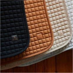 2023 Eskadron Platinum Cotton Saddle Pad 211039412030 - Cognac Colour Cognac -Equestrian Clothing Sales 6449 202320Eskadron20Platinum20Cotton20Saddle20Pad2021103941203020 20Tan20Taupe20Lifestyle202.700x700