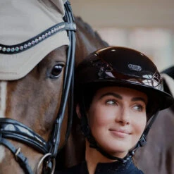 2023 Eskadron Platinum Mesh Fly Hood 342539661030 - Tan Taupe -Equestrian Clothing Sales 6464 202320Eskadron20Platinum20Mesh20Fly20Hood2034253966103020 20Tan20Taupe203.700x700