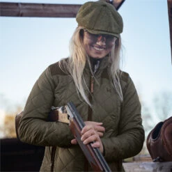 2023 Harkila Womens Ailsa Quilt Jacket 100124329 - Willow Green -Equestrian Clothing Sales 6685 202320Harkila20Womens20Ailsa20Quilt20Jacket2010012432920 20Willow20Green20Lifestyle202.700x700