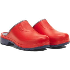 2023 Aigle Womens Taden 2 Clogs NB58 - Sweet / Dark Navy Colour Dark Navy/Sweet -Equestrian Clothing Sales 6712 202320Aigle20Womens20Taden20220Plus20Clogs20NB5820 20Sweet2020Dark20Navy202.700x700