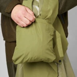 2023 Seeland Taxus Rain Poncho 1002189 - Martini Olive -Equestrian Clothing Sales 6849 202320Seeland20Mens20Taxus20Rain20Poncho20100218920 20Martini20Olive208.700x700