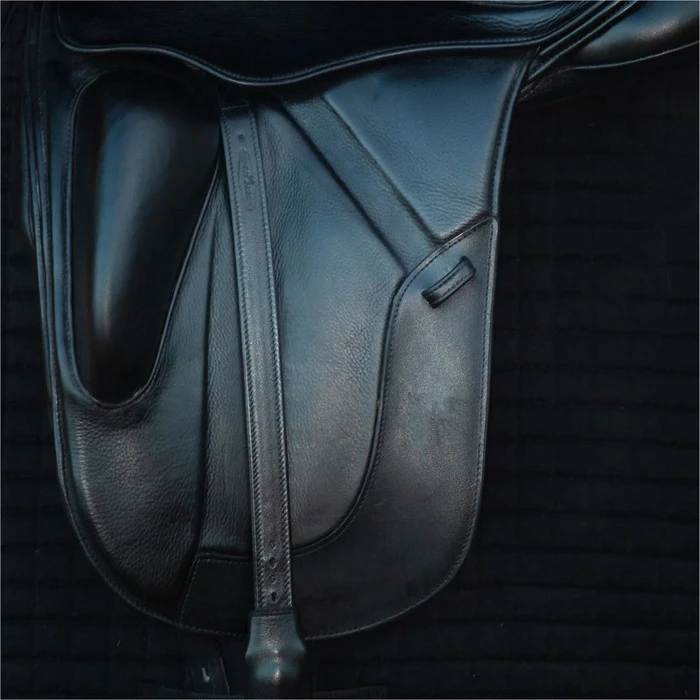 2023 Henry James Saddlery Mono Dressage Stirrup Leathers SL-3HJ - Black 4 2023 Henry James Saddlery Mono Dressage Stirrup Leathers SL-3HJ - Black - Image 2