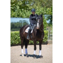 Equilibrium Stretch & Flex Flatwork Wraps White -Equestrian Clothing Sales Fergus20SF20Lifestyle1.700x700